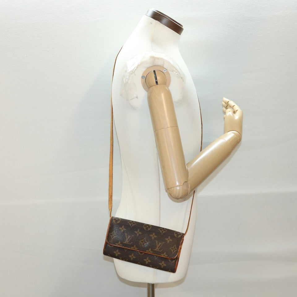 Louis Vuitton Monogram Pochette Twin PM Shoulder Bag LV bs4672