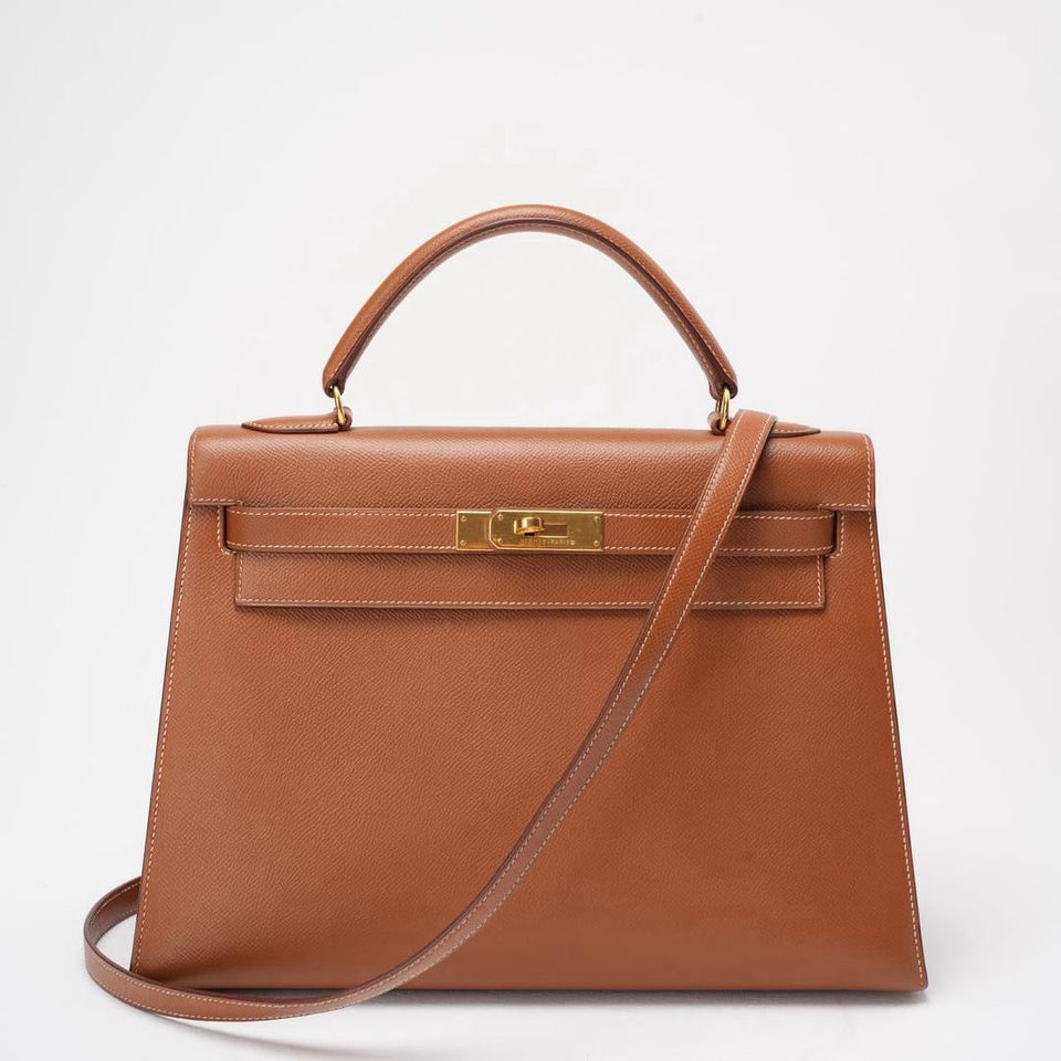 Hermes Vintage Kelly Sellier 32 Gold Leather V Cricle 1992