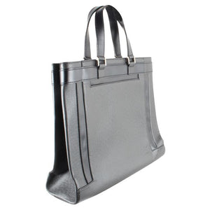 Louis Vuitton Taiga Kasbek Tote