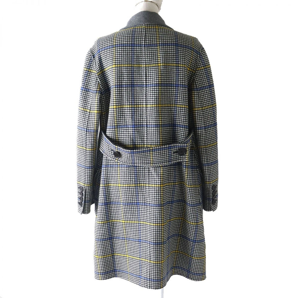 Burberry coat Outer: 95% wool, Outer: 4% cashmere, Outer: 1% other, Lining: 100% viscose (rayon) Gray x multicolor Women 34