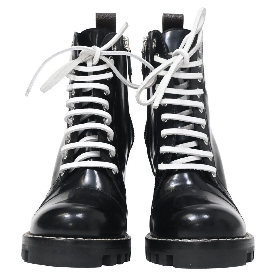 Louis Vuitton Star Trail Laced Zipped Platform Boots in Black Leather