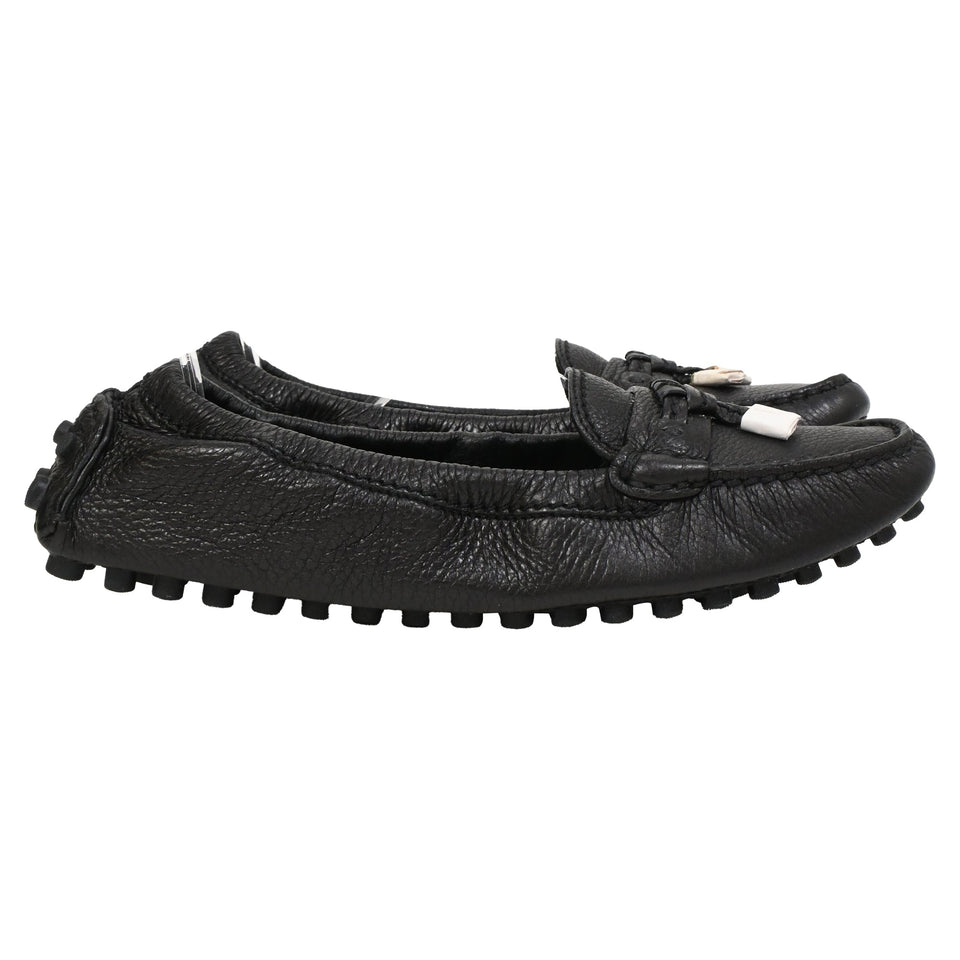 Louis Vuitton Lemon Loafers in Black Leather