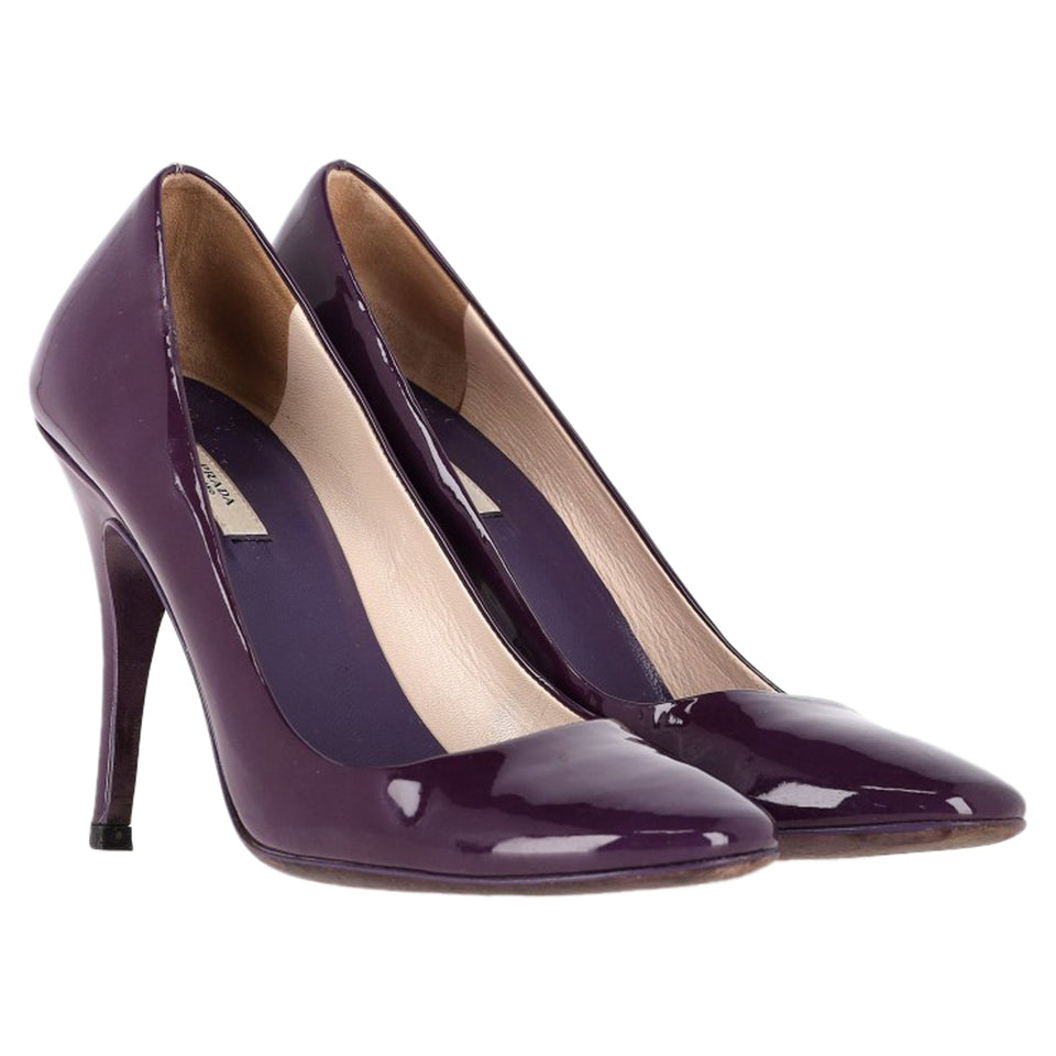 Prada Round-Toe Pumps in Purple Patent Leather