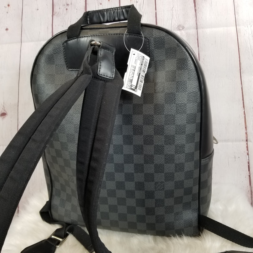 Backpack Designer By Louis Vuitton Size: Large