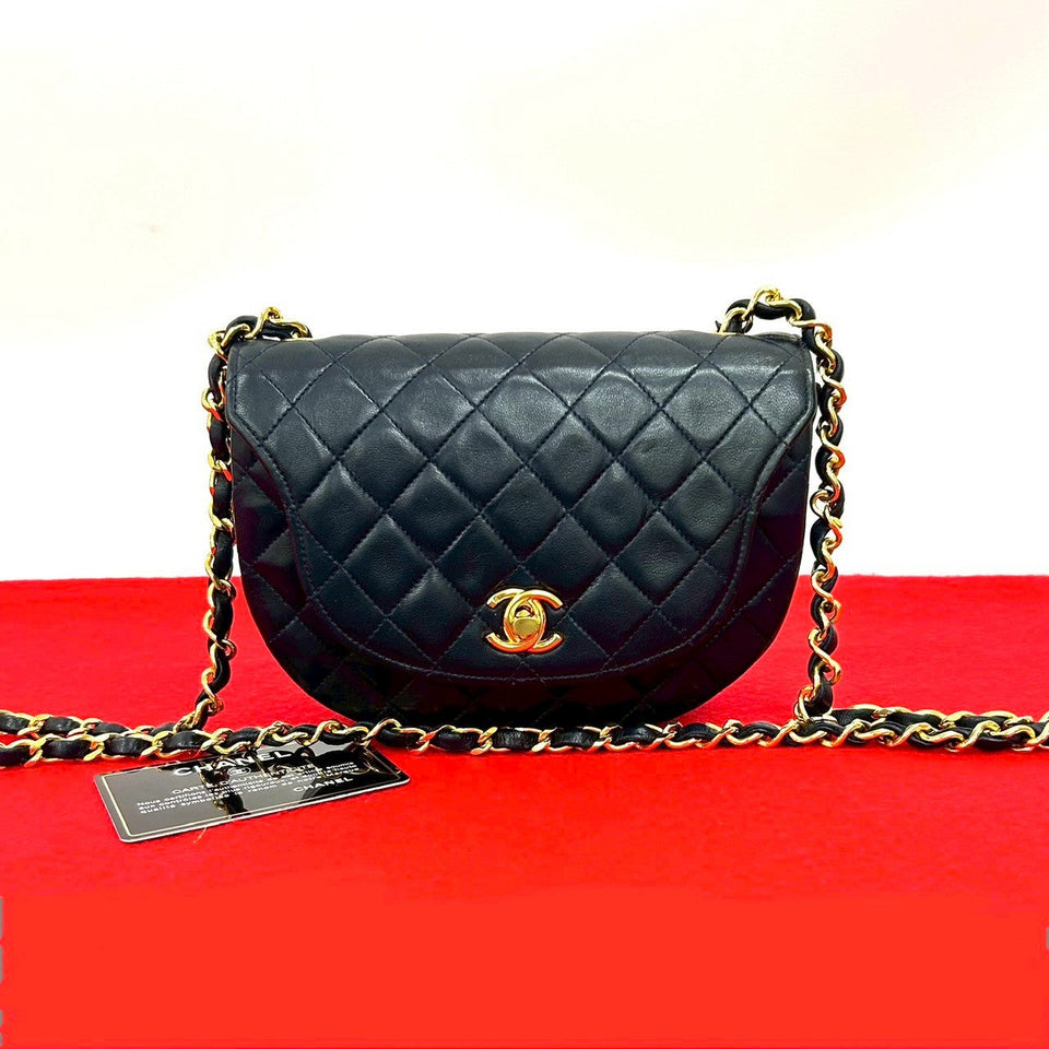 Chanel Matelassé Lambskin Shoulder Bag