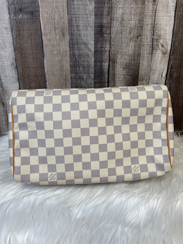 Handbag Luxury Designer By Louis Vuitton Size: Medium