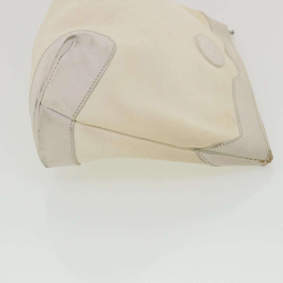 Gucci Micro GG Canvas Clutch Bag White 014.904.0597 fm1931