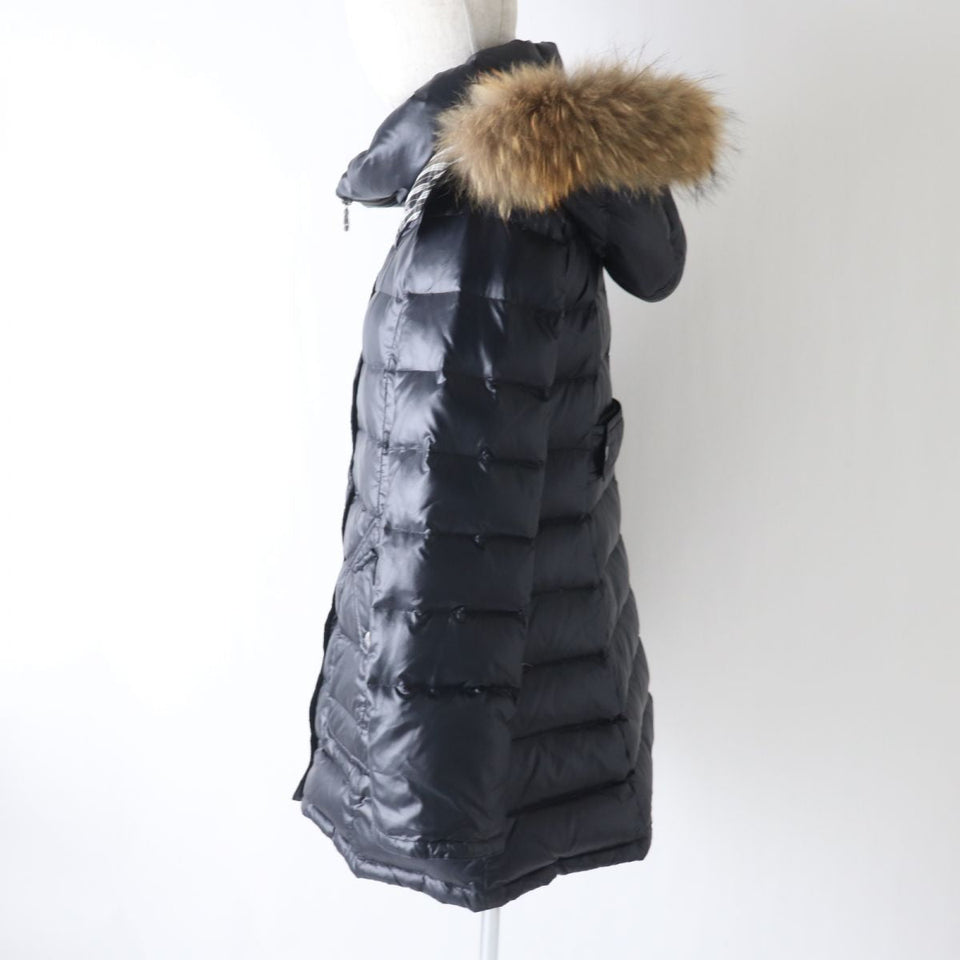 Burberry down coat Main: 100% nylon, Outer: 100% polyester, Outer: 65% polyester, Outer: 35% rayon, Fur: raccoon black Women 40