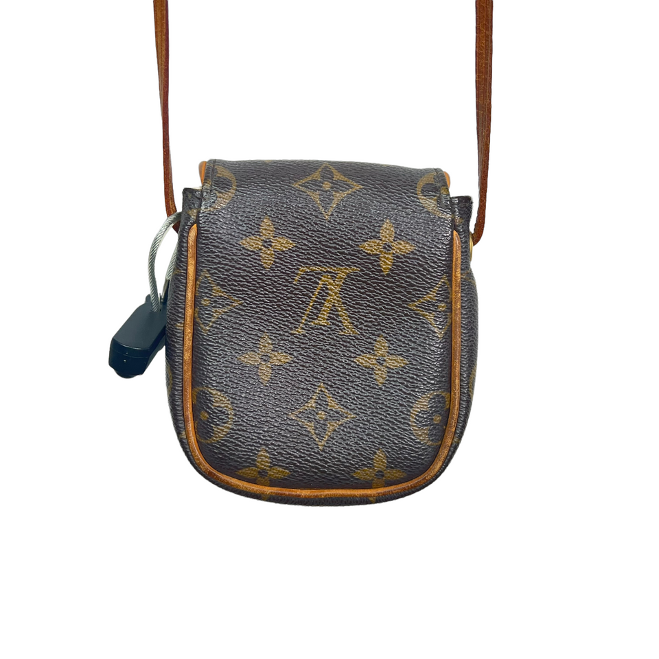Crossbody Luxury Designer By Louis Vuitton Size: Small