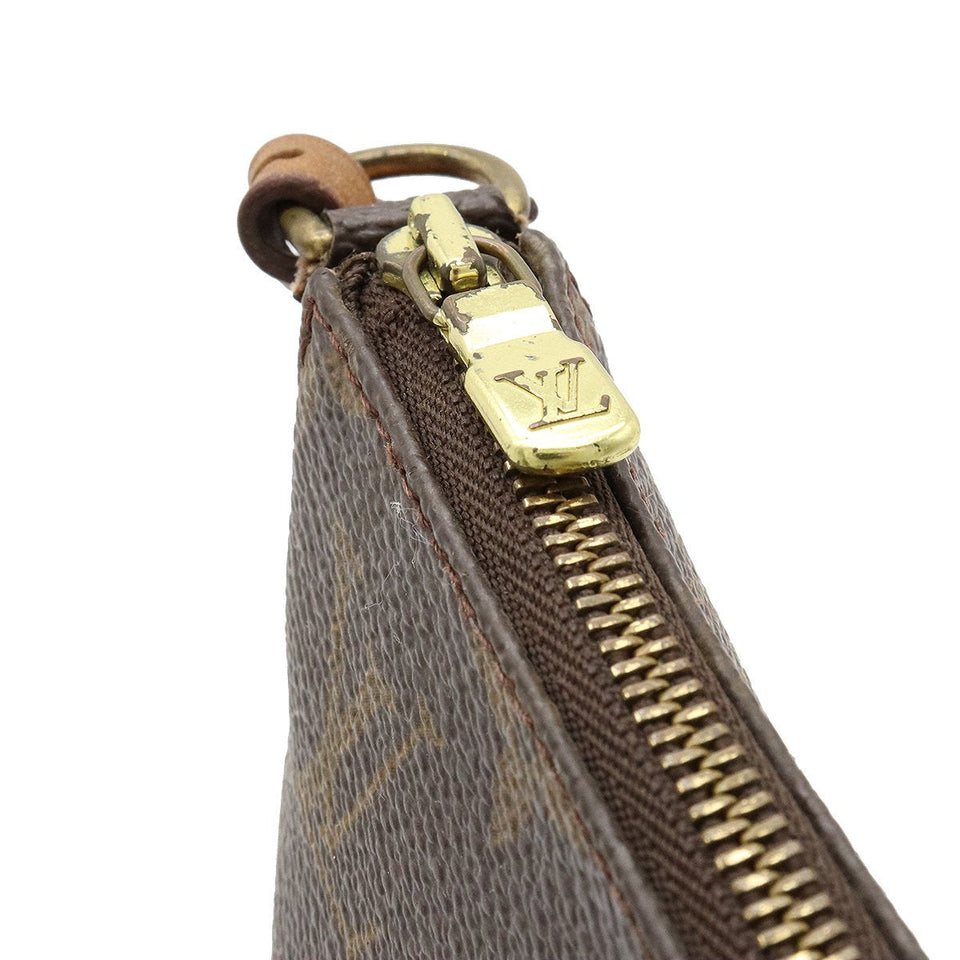 Louis Vuitton Monogram Pochette Accessoires Handbag
