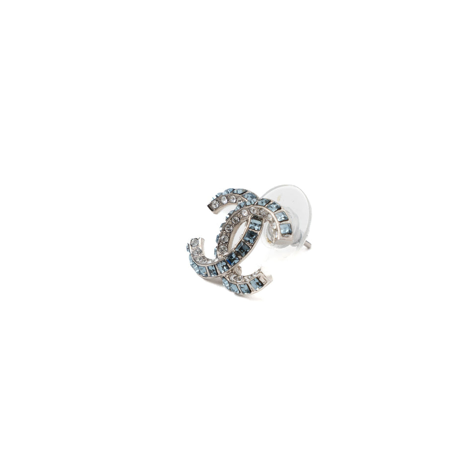 Chanel CC Logo Crystal Earring Sliver Tone