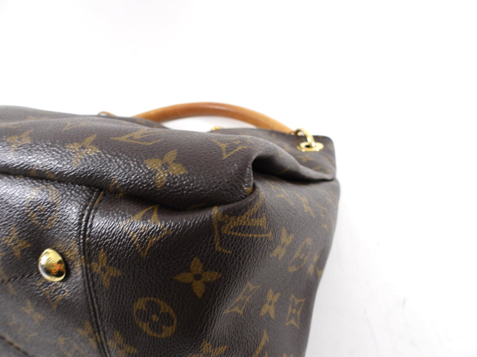 Louis Vuitton Monogram Canvas Artsy MM Bag