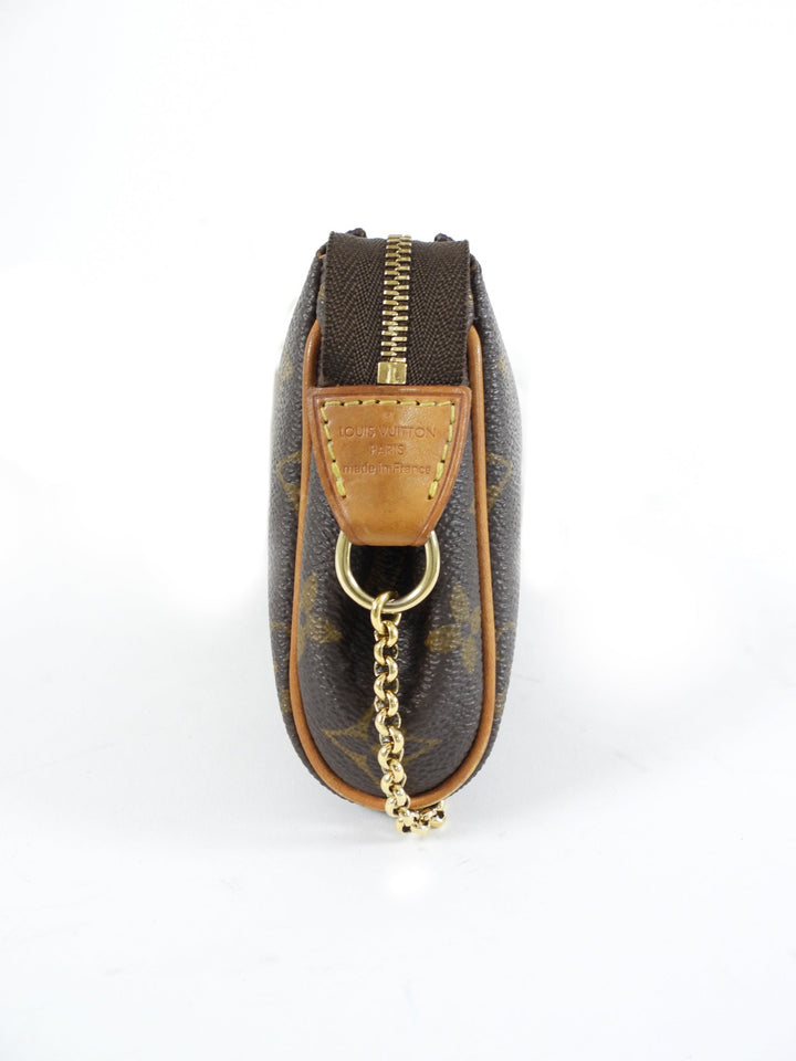 Louis Vuitton Monogram Coated Canvas Eva Chain Clutch