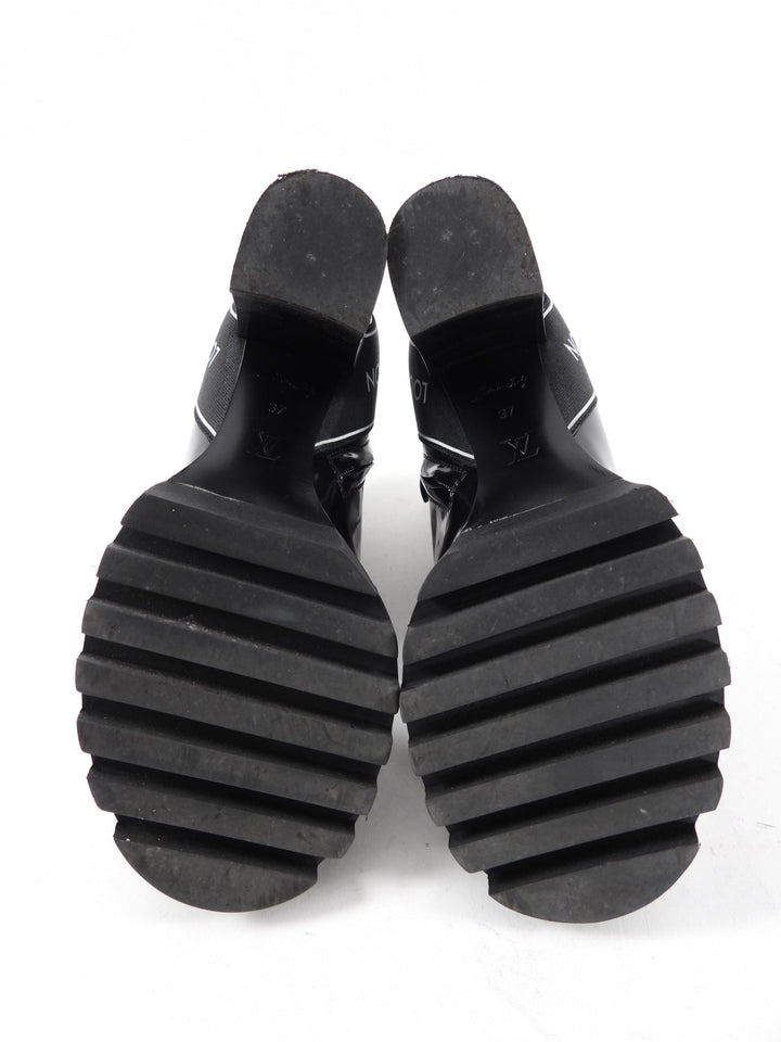 Louis Vuitton Black and White Leather Lace Up Logo boot - 37