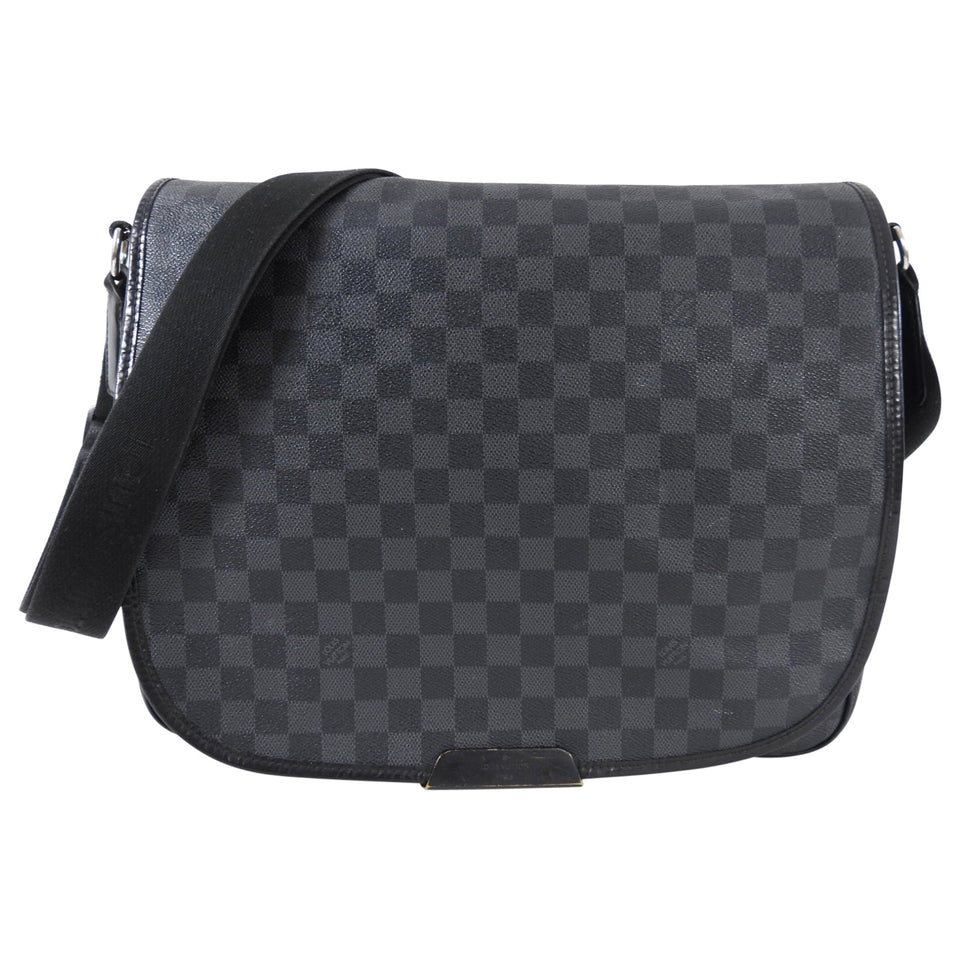 Louis Vuitton Damier Graphite District Messenger Laptop Bag