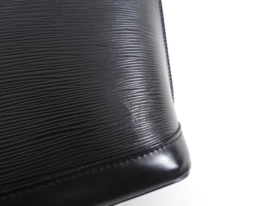 Louis Vuitton Vintage 2002 Black Epi Leather Alma PM Bag