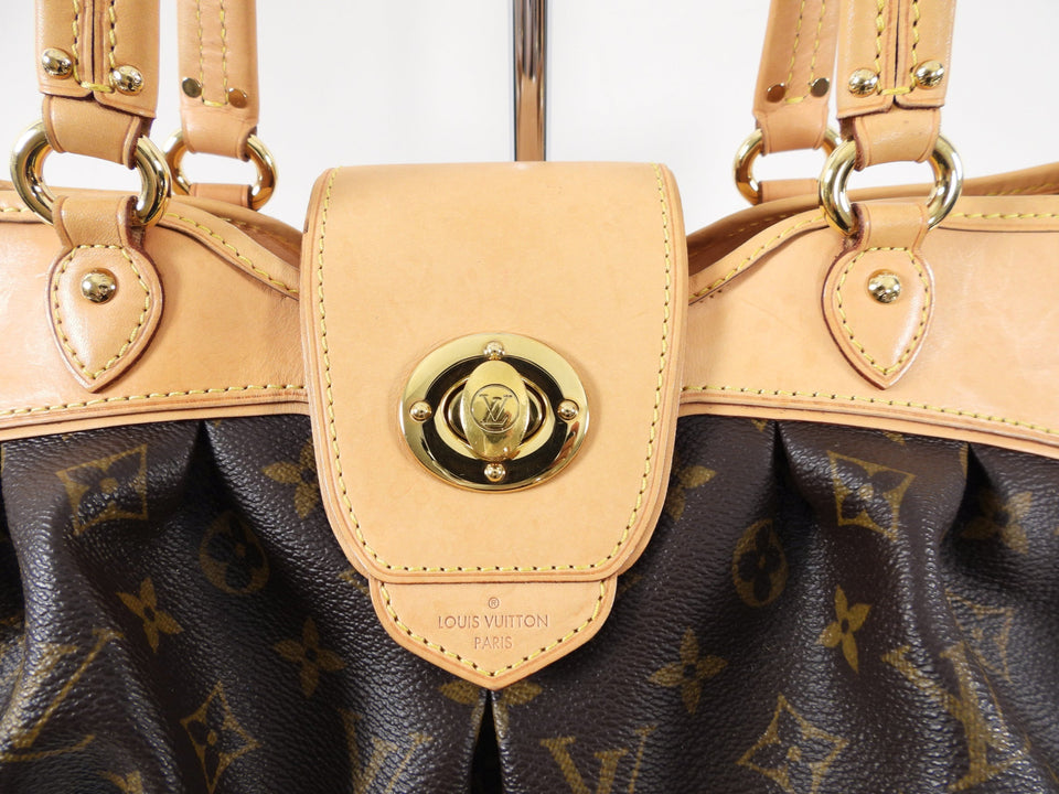 Louis Vuitton Monogram Canvas Boetie MM Bag