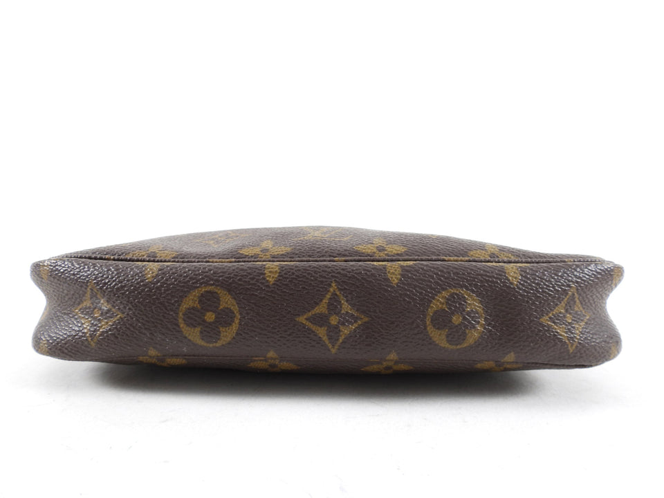 Louis Vuitton Monogram Canvas Pochette Accessoires Shoulder Strap