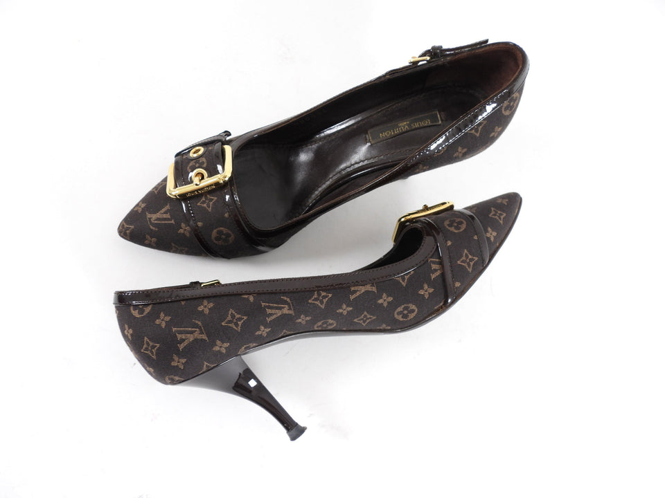 Louis Vuitton Vintage 2006 Brown Monogram Gold Buckle Pumps - 36.5