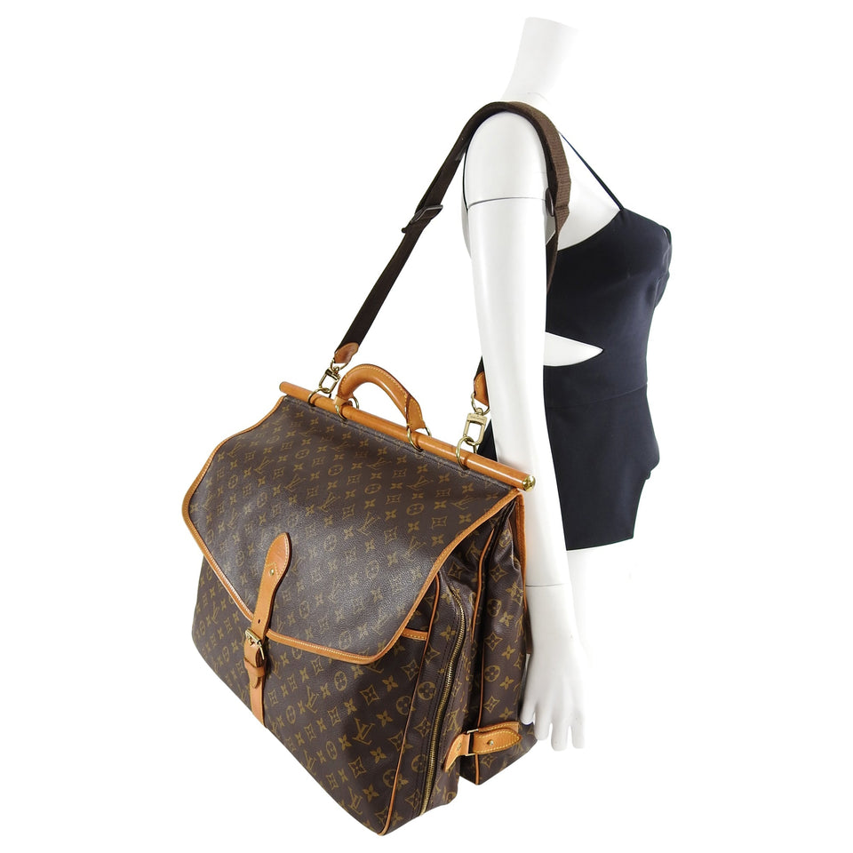 Louis Vuitton Monogram Canvas Sac Chasse Hunting Travel Bag