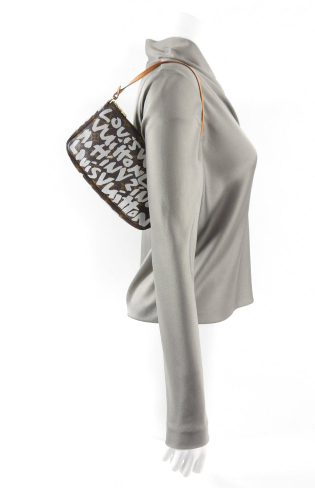Louis Vuitton Stephen Sprouse Graffiti Monogram Pochette Accessoires Bag