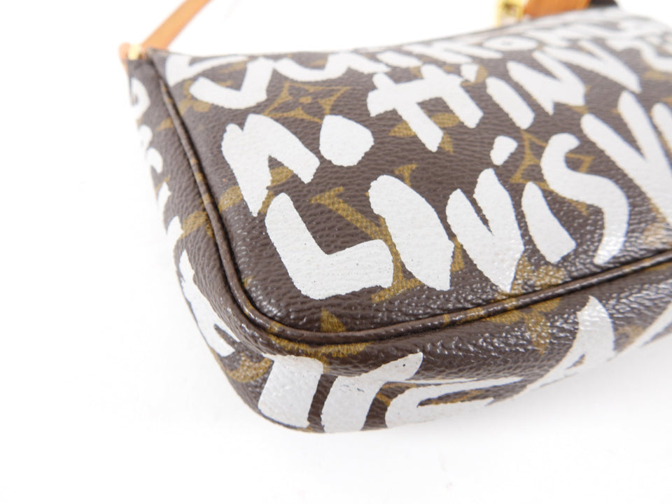 Louis Vuitton Stephen Sprouse Graffiti Monogram Pochette Accessoires Bag
