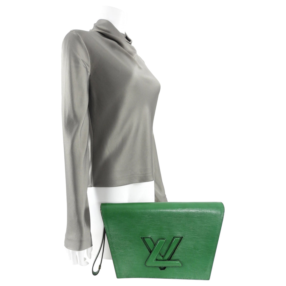 Louis Vuitton Vintage 1999 GM Green Epi Trapeze Twist Clutch Bag