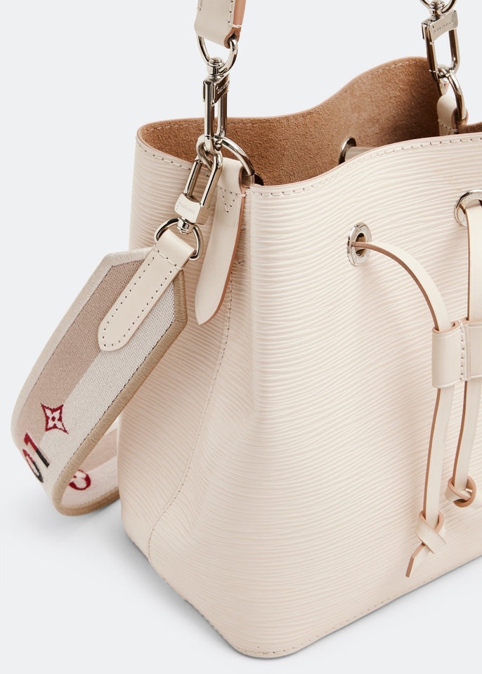 Louis Vuitton Néonoé BB bucket bag