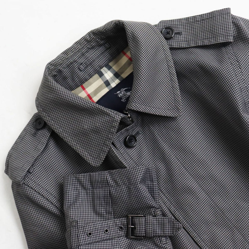 Burberry trench coat Main: 100% cotton, Lining: cotton, Lining: polyester Gray type mens M
