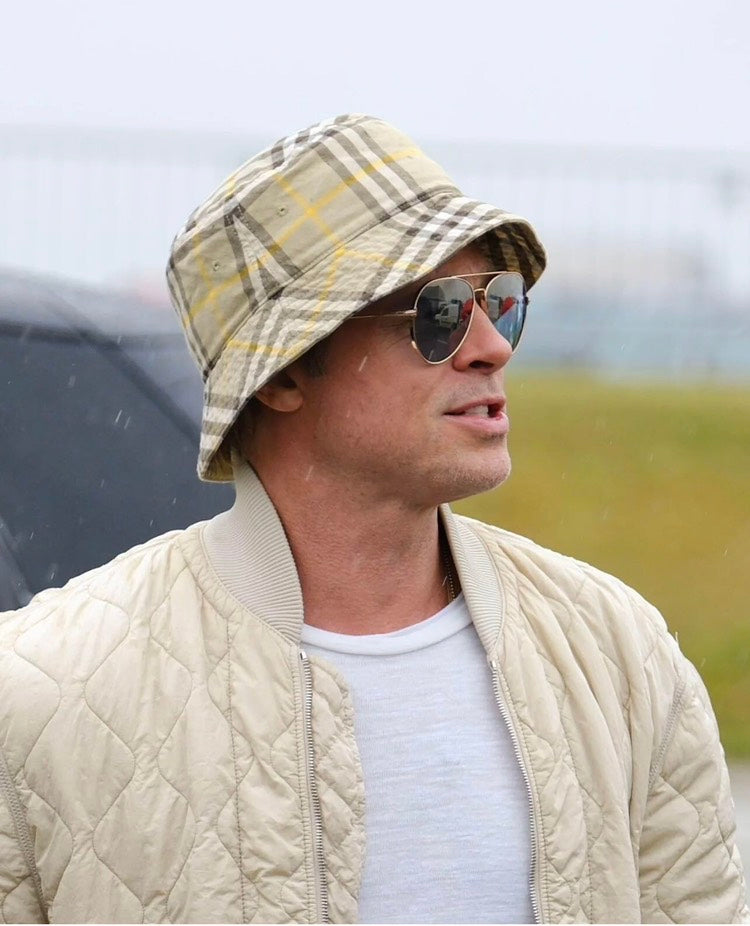 Luxury Burberry Classic Bucket Hat Beige