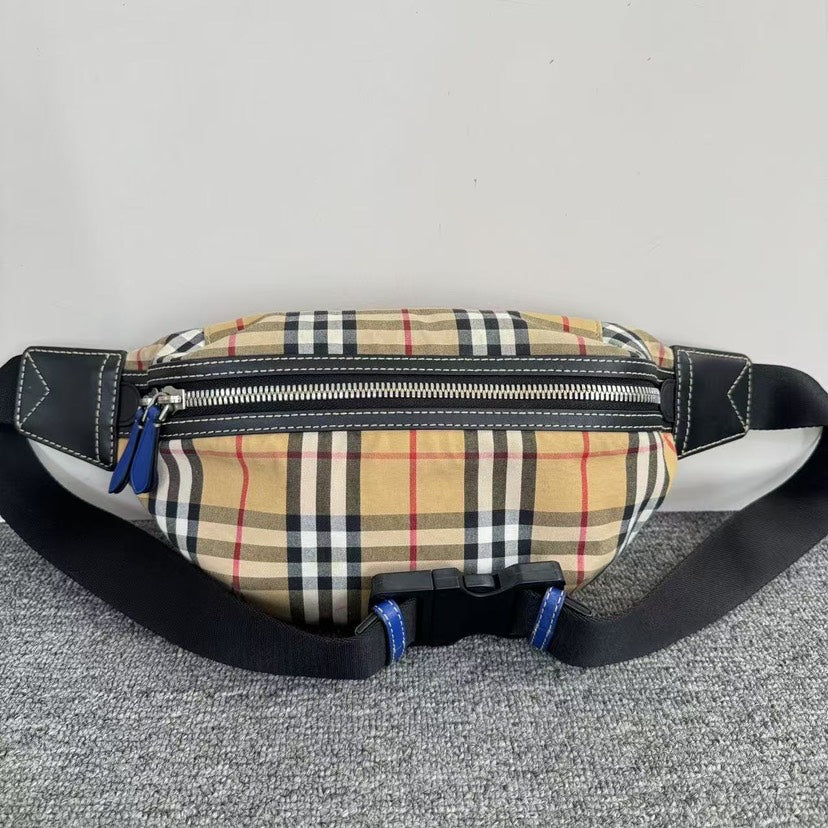 Luxury Burberry Vintage Check Beige Belt Bum Bag