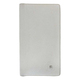 Chanel Camellia Leather Bifold Wallet Ivory
