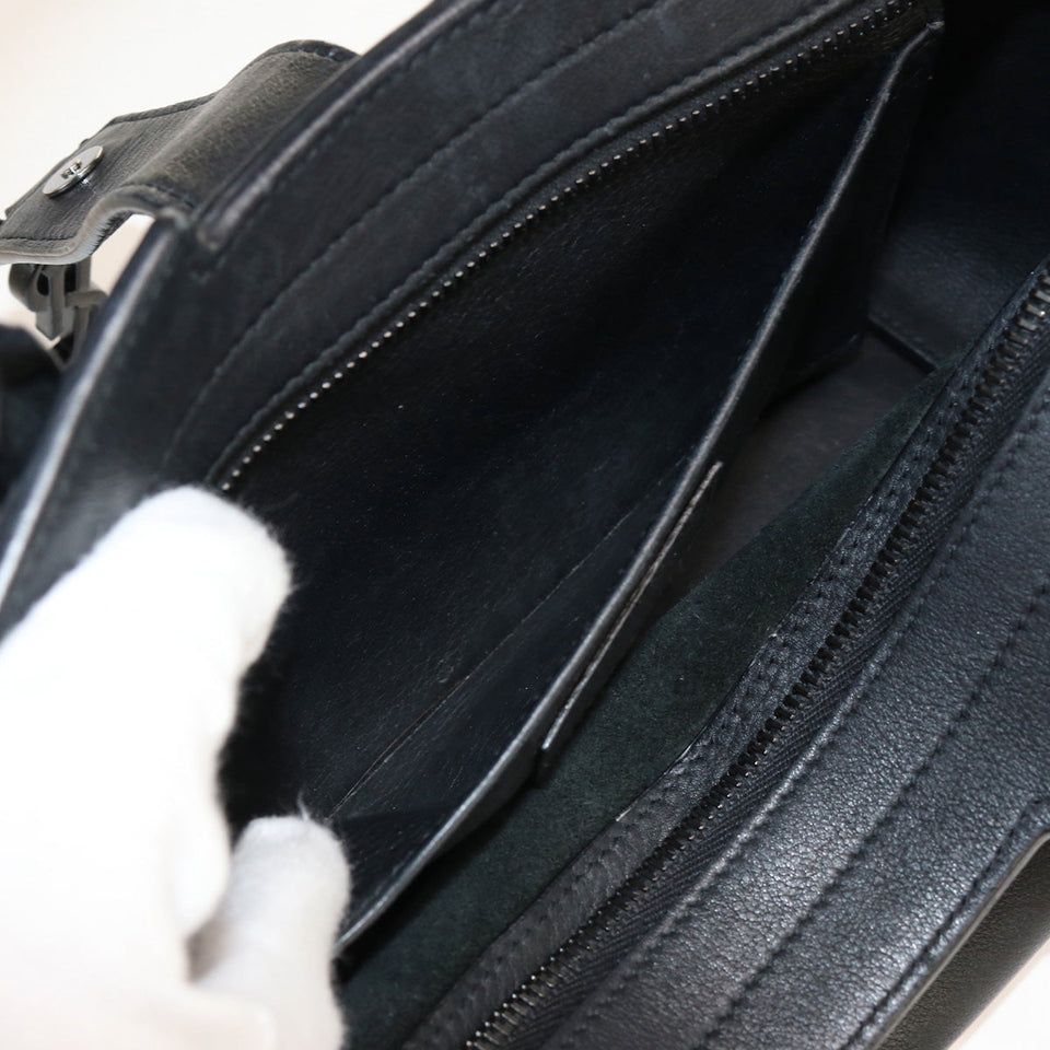 Saint Laurent- Baby Downtown Cabas Handbag Leather