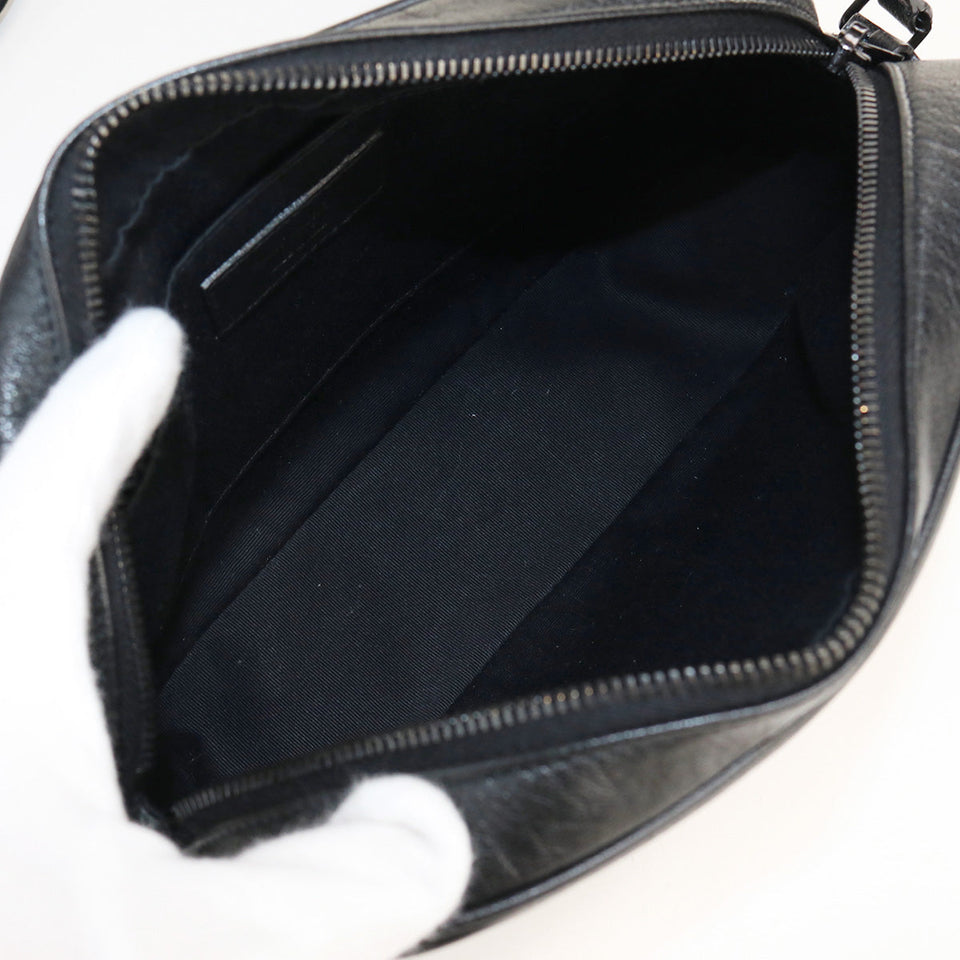 Saint Laurent- Lou Shoulder Bag Crossbody Black Leather